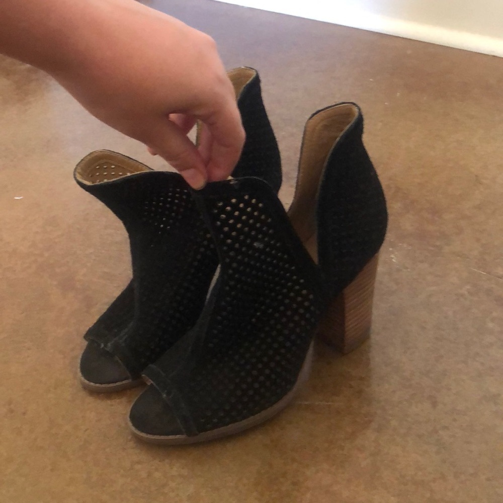 Lucky Brand shoes!